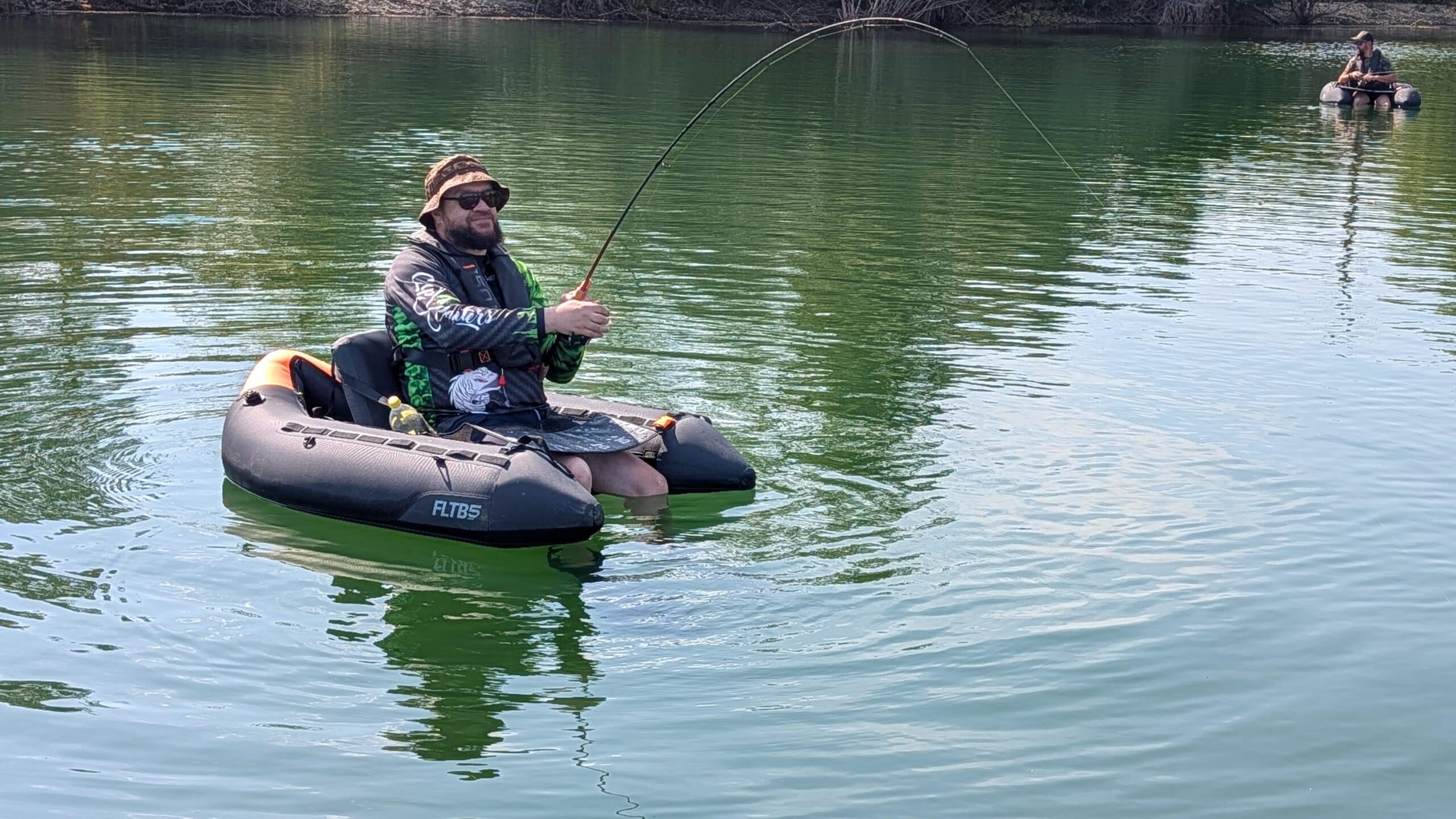 Évasion Float Tube Fabulac, activité pêche guidée Desnes Jura